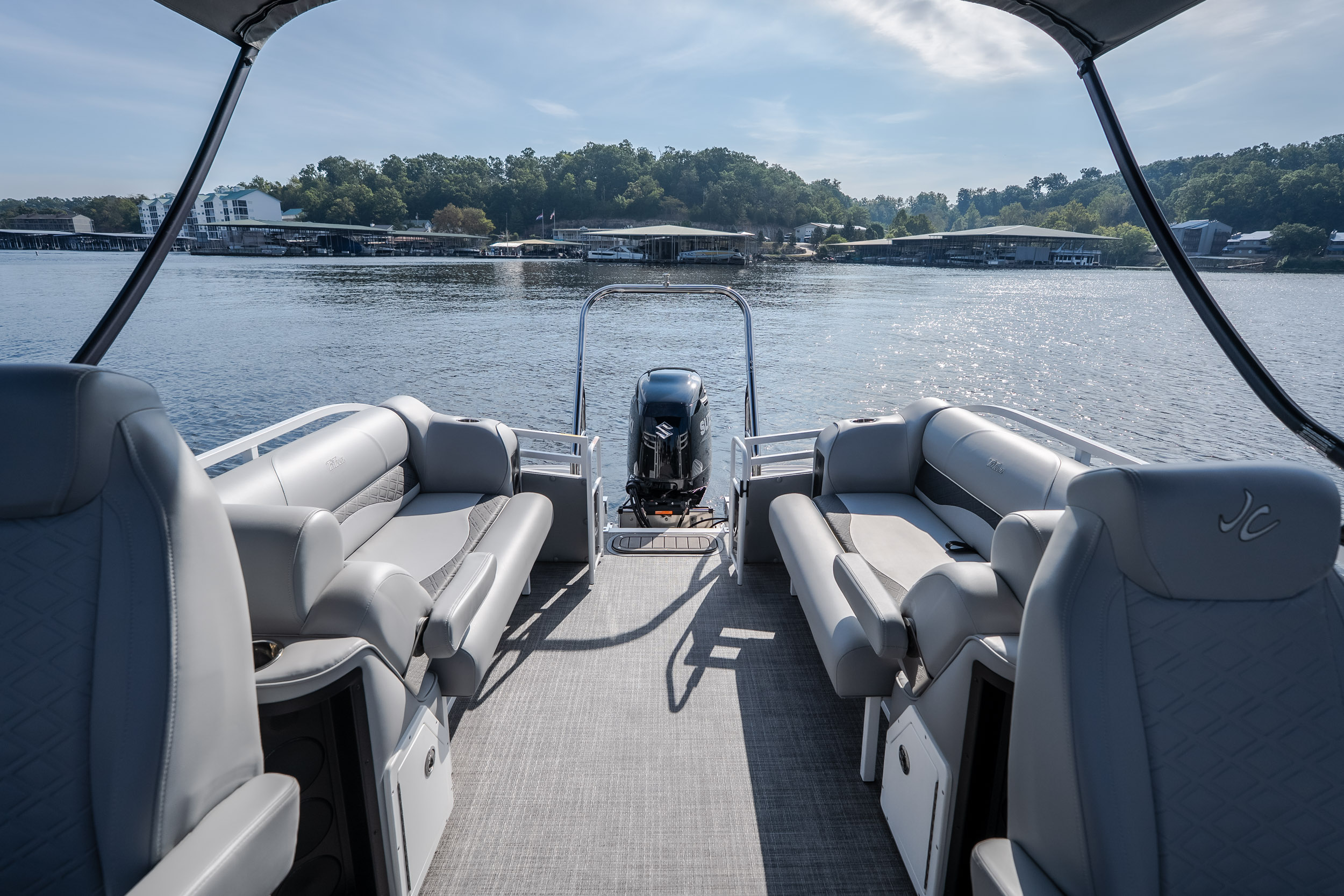 2025 JC Tritoon NepToon 25TT Sport DSL, Bow Chaise Arms - Image 18