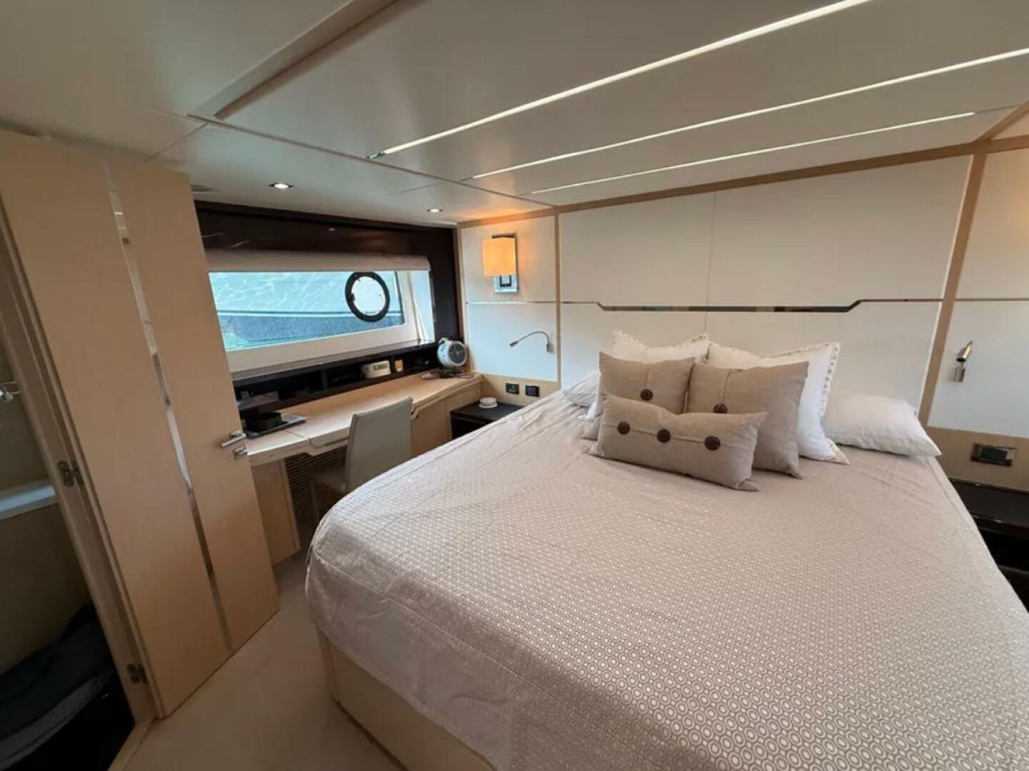 2017 Sunseeker 68 Predator - Image 22