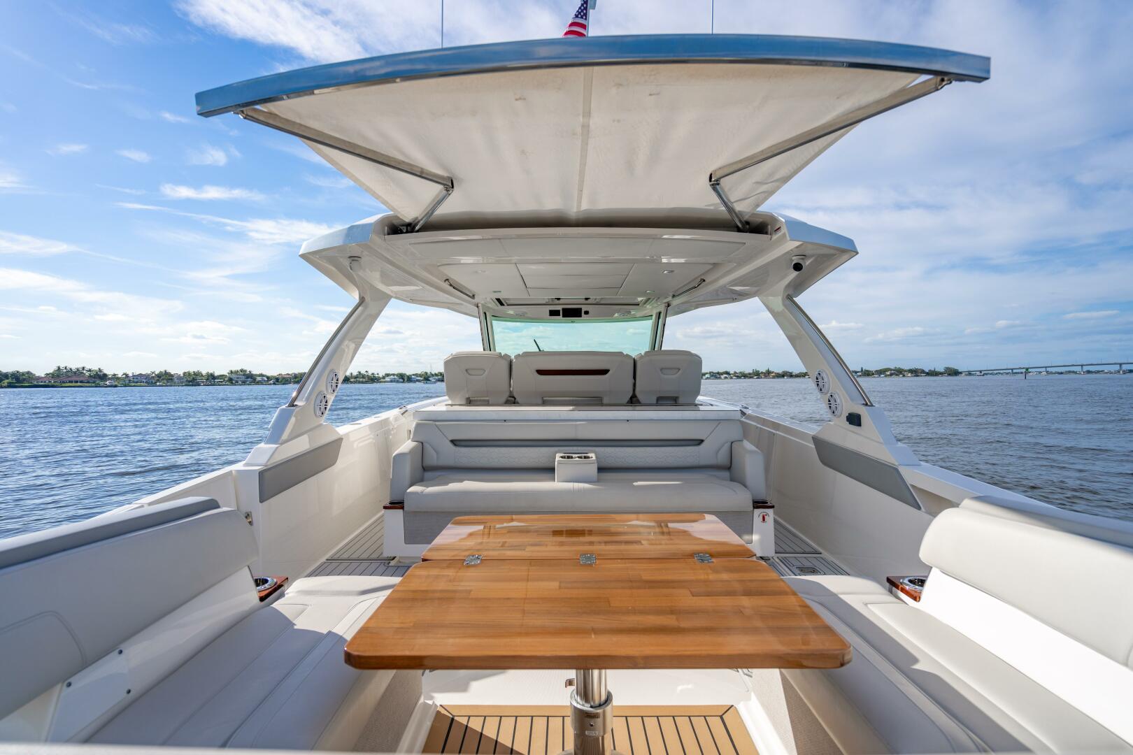 2022 Tiara Yachts 43 LS - Image 49