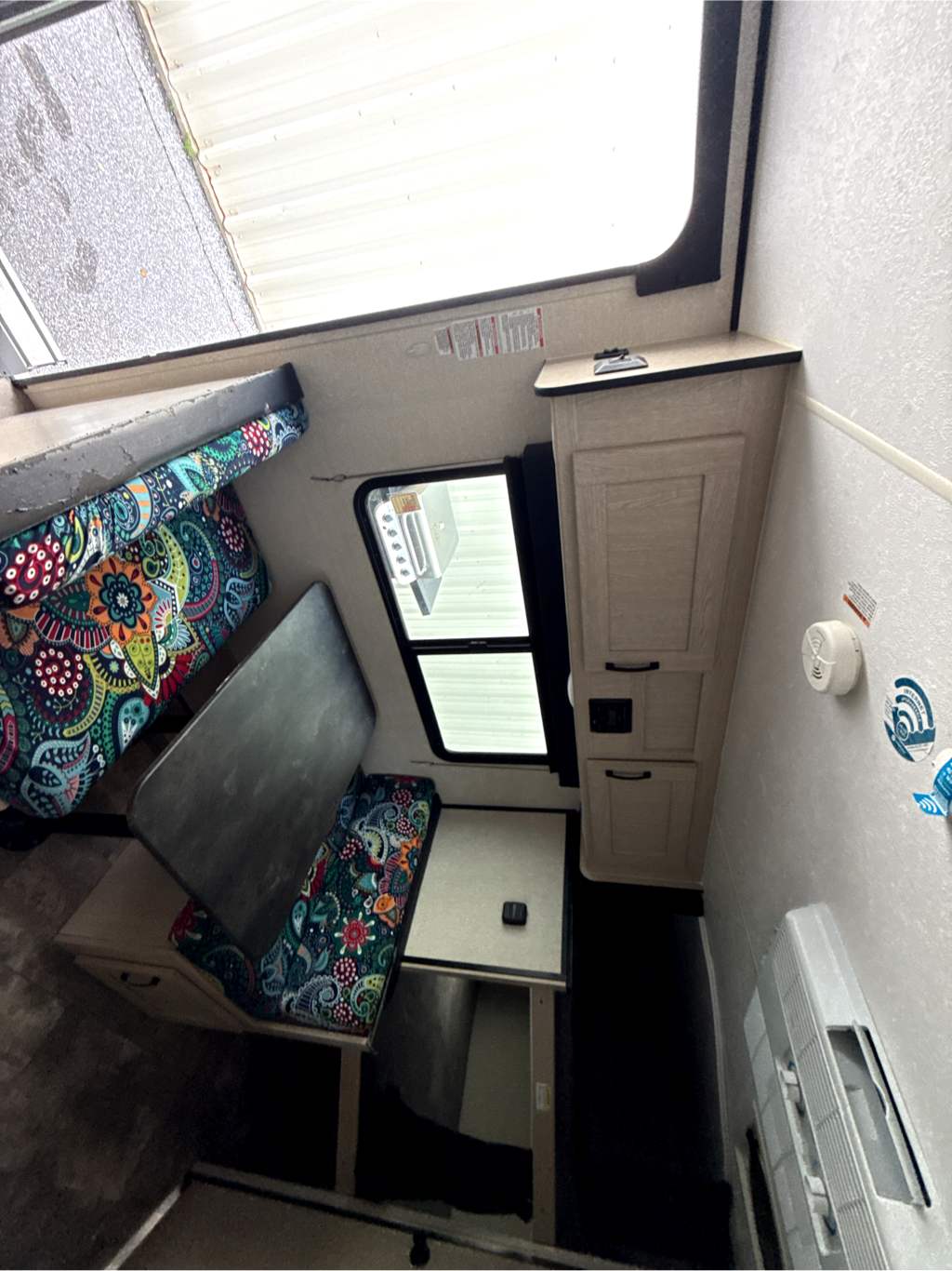 2023 COACHMEN APEX NANO 186 BH - Image 13