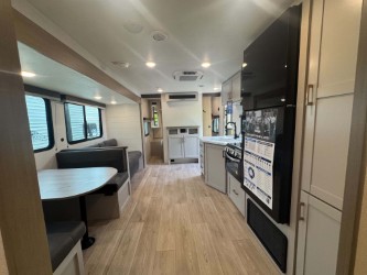 2027 Jayco Jay Flight SLX 261BHS - Image 19