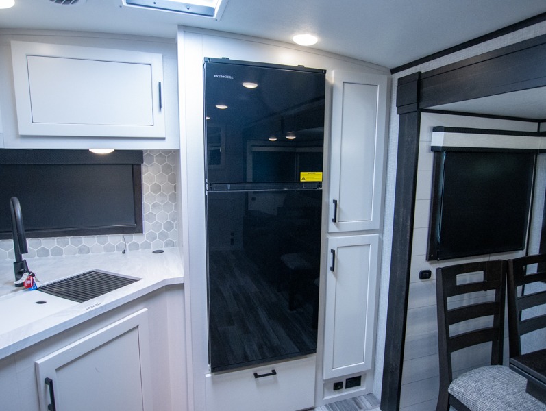 2024 Jayco White Hawk 27RK - Image 9