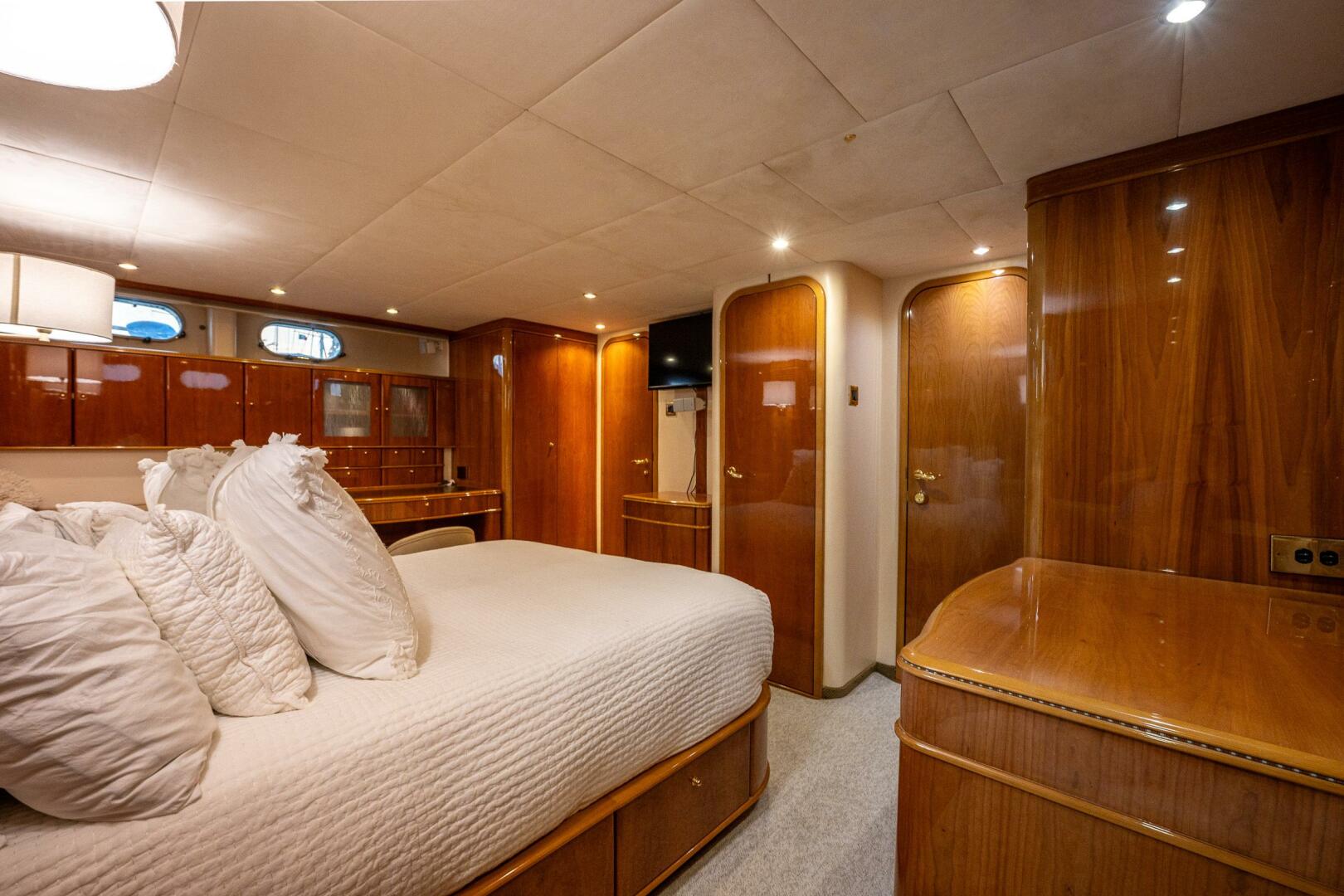 2002 Viking Princess 72 Princess Yacht - Image 49