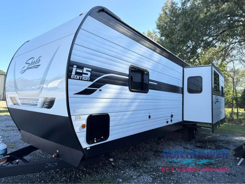 2026 FOREST RIVER SHASTA 533BH - Image 2