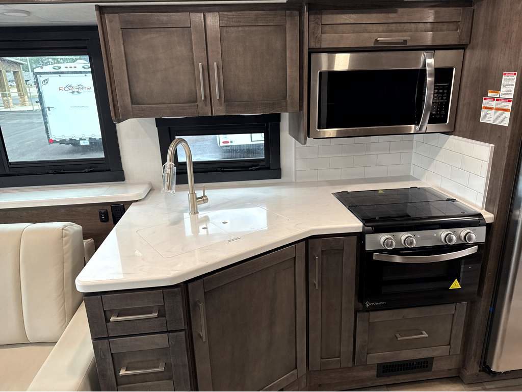 2026 JAYCO PRECEPT 34G - Image 24