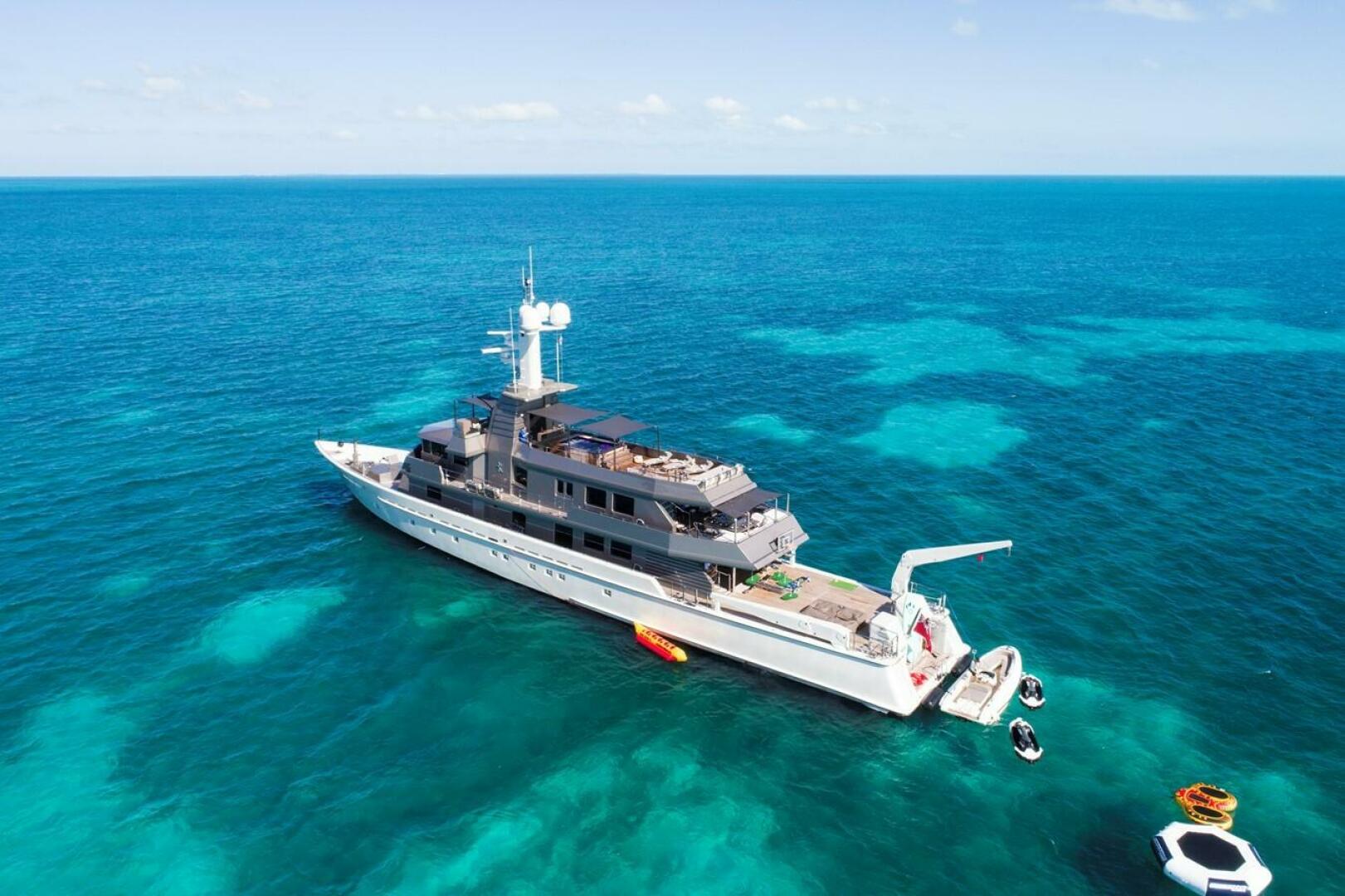 2004 Oceanfast - Image 5