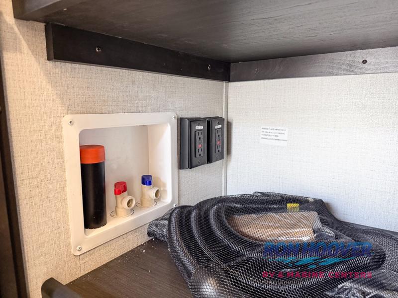 2026 KEYSTONE 3910RK - Image 31