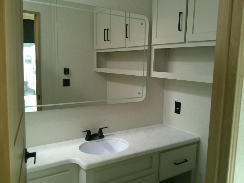 2025 Forest River Sandpiper Destination 421FKL - Image 10