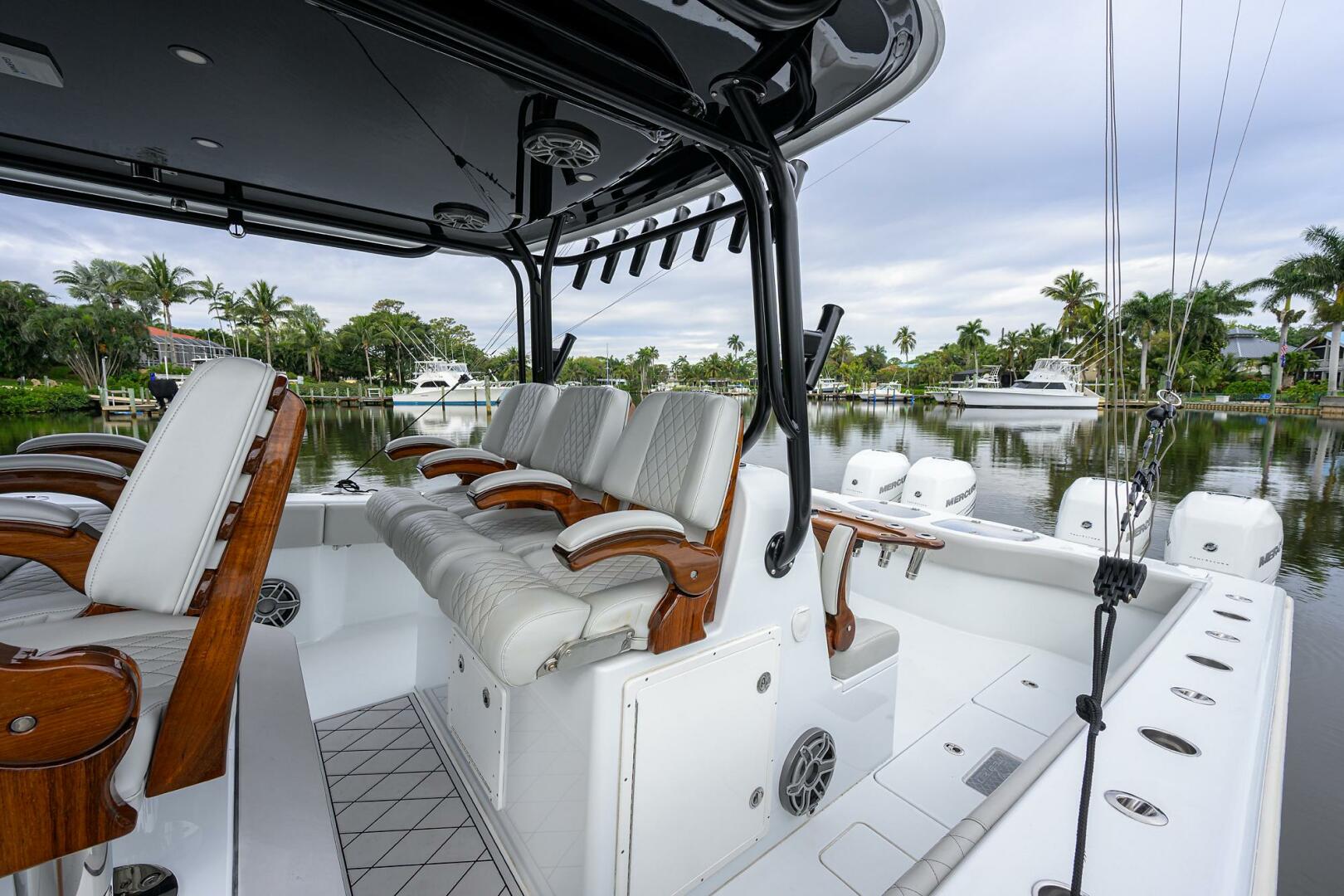 2020 VIKING VIKING 61 Convertible Base - Image 56