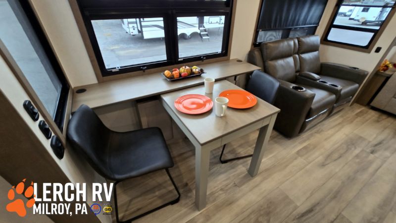 2026 KZ RV Durango Gold G384MSQ - Image 22