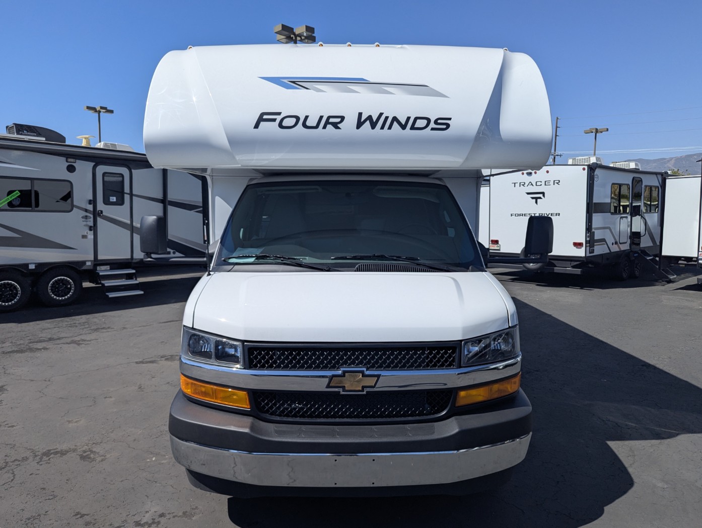 2027 Thor Motor Coach Four Winds 21Z - Image 2