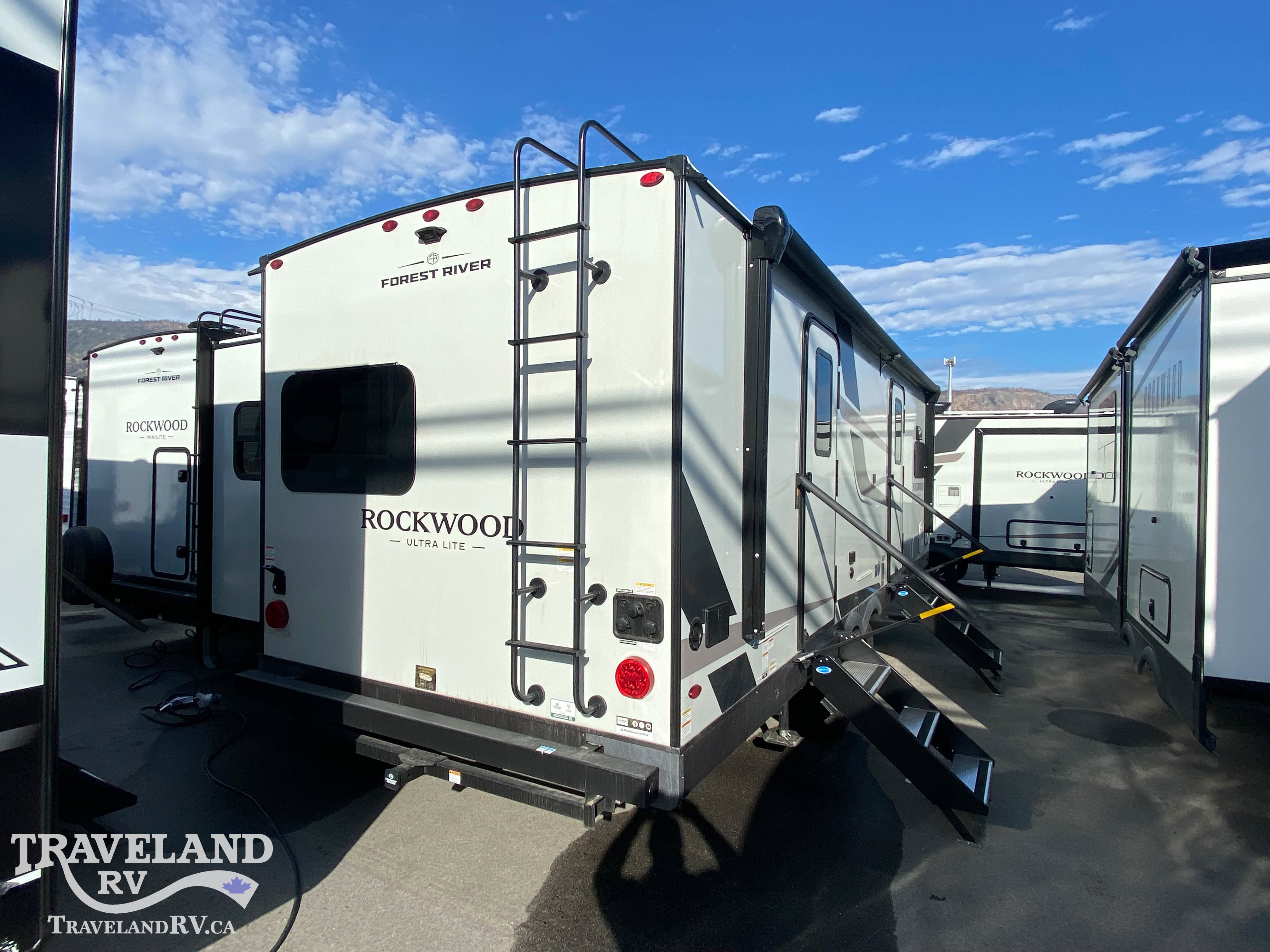 2026 Forest River Rockwood Ultra Lite 2608BS - Image 4