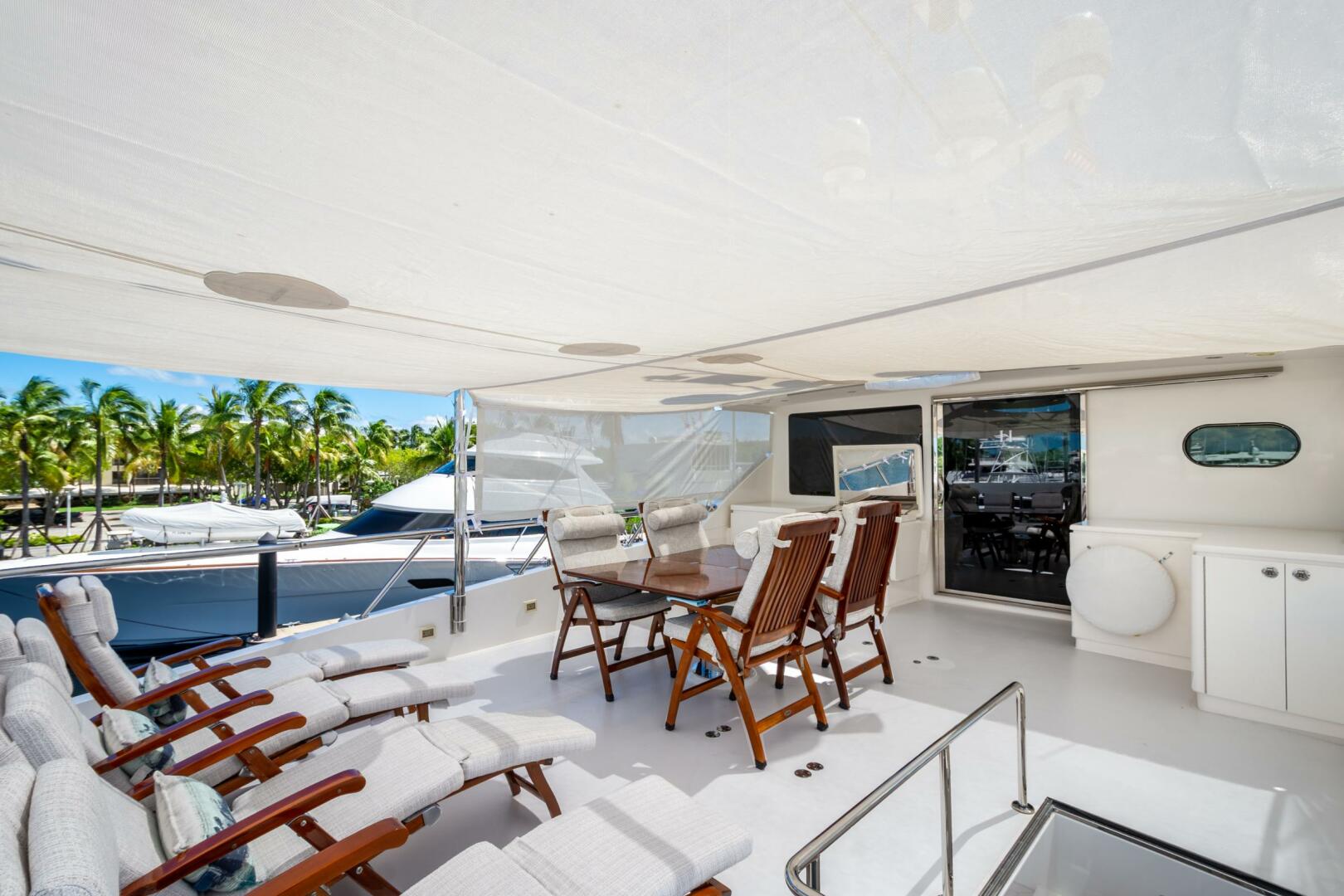 2014 Hargrave Sky Lounge - Image 15