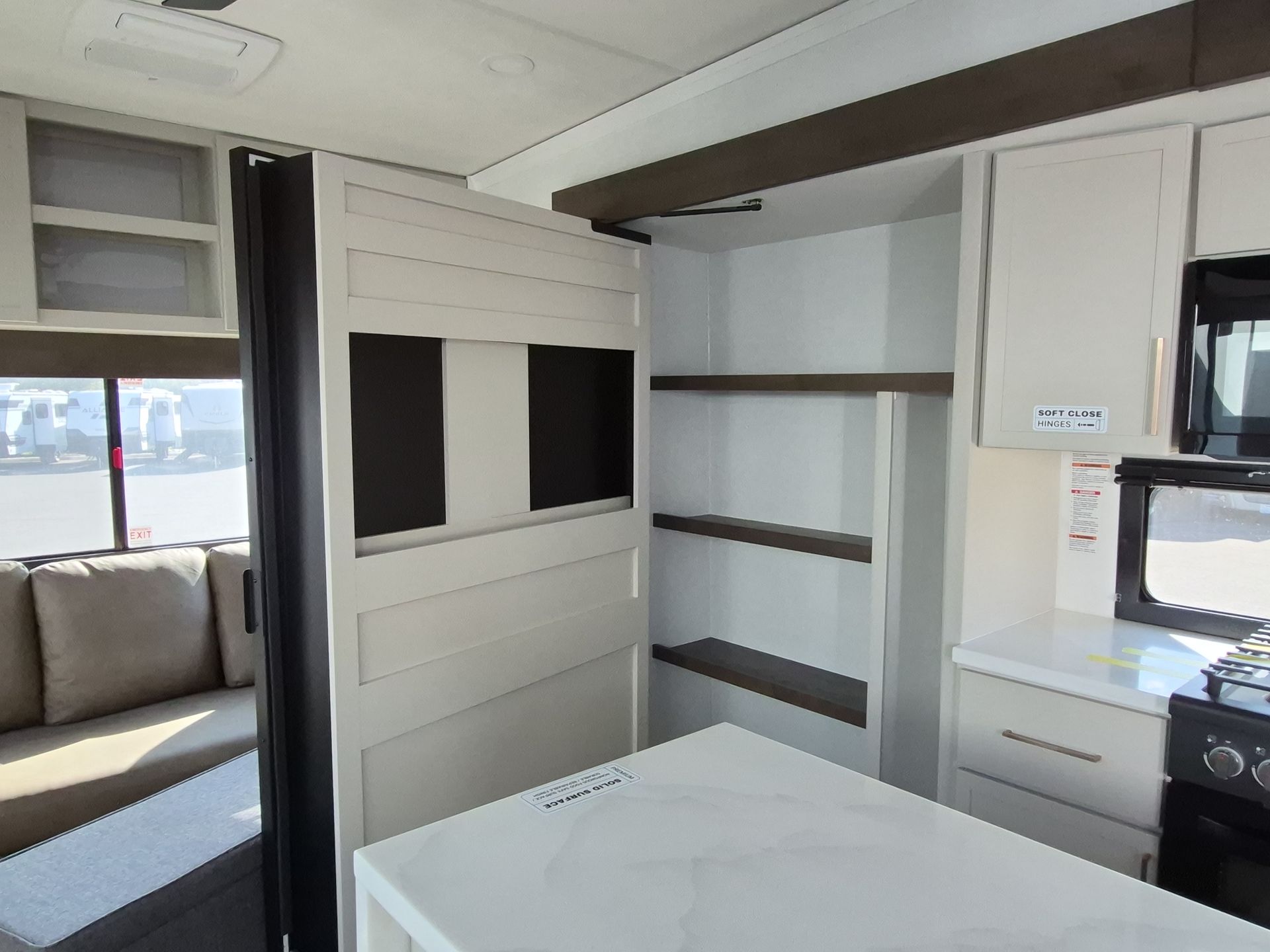 2027 Alliance RV Paradigm 340RL - Image 23