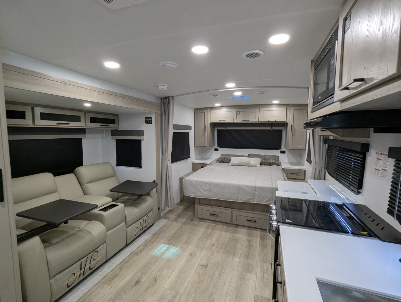 2026 Forest River Rockwood Mini Lite 2205S - Image 8