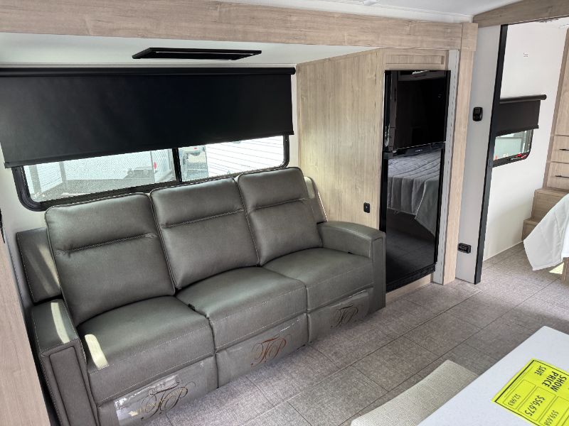 2026 Grand Design Imagine 2300MK - Image 4