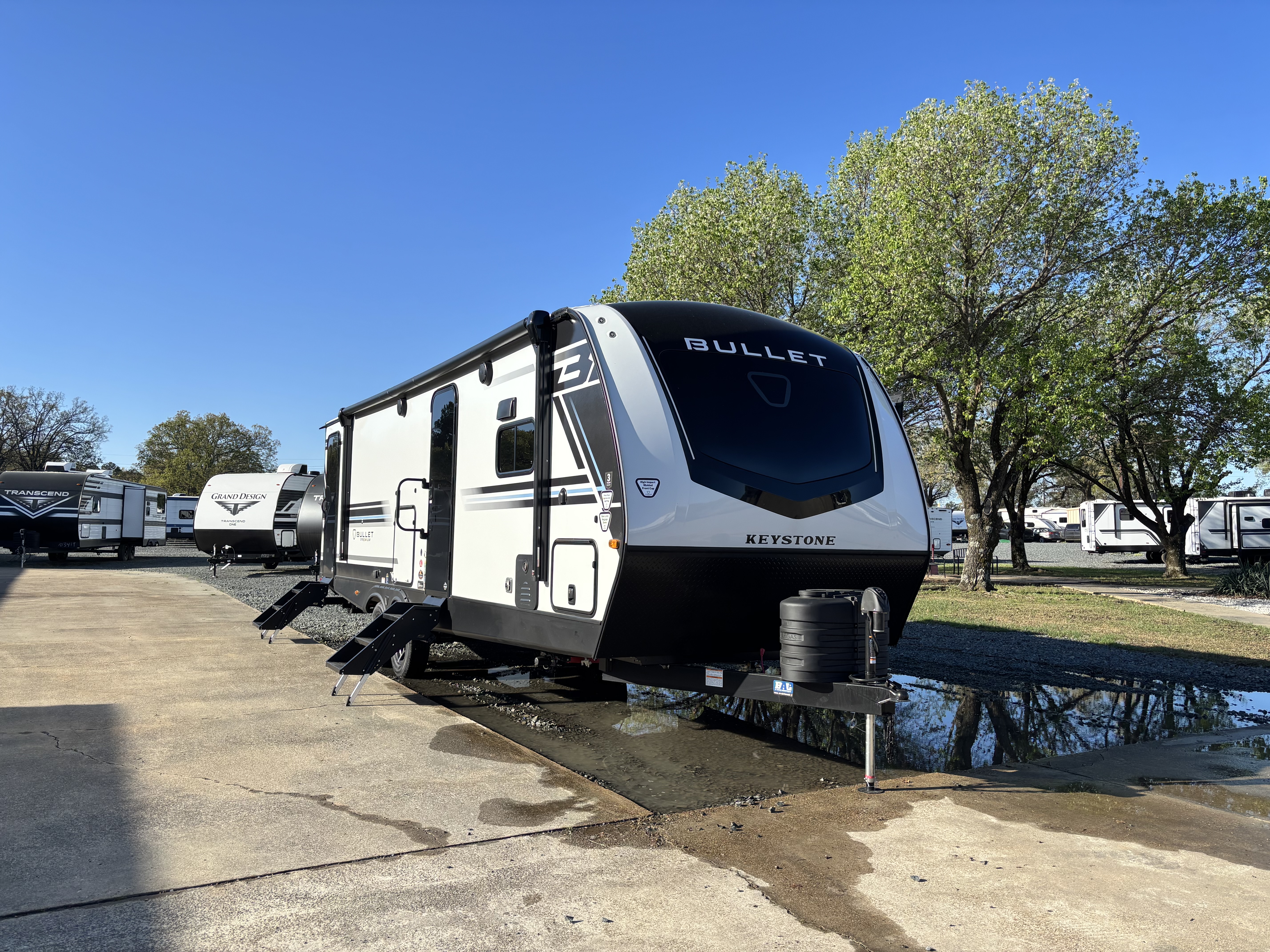 2026 Keystone Bullet Premium 265FKS - Image 1