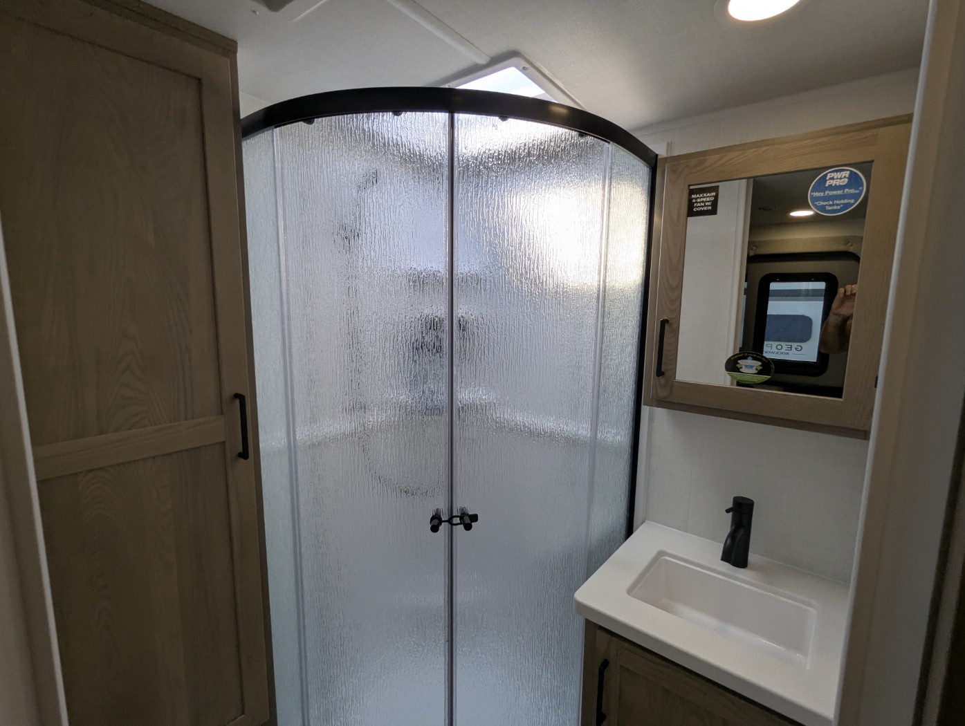 2027 Forest River Rockwood Mini Lite 2109S - Image 23