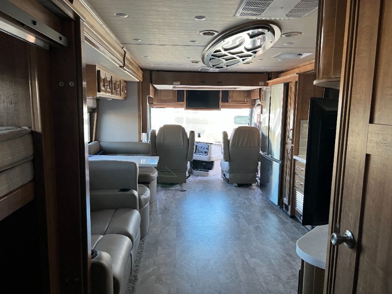 2023 Holiday Rambler Navigator 38N - Image 25