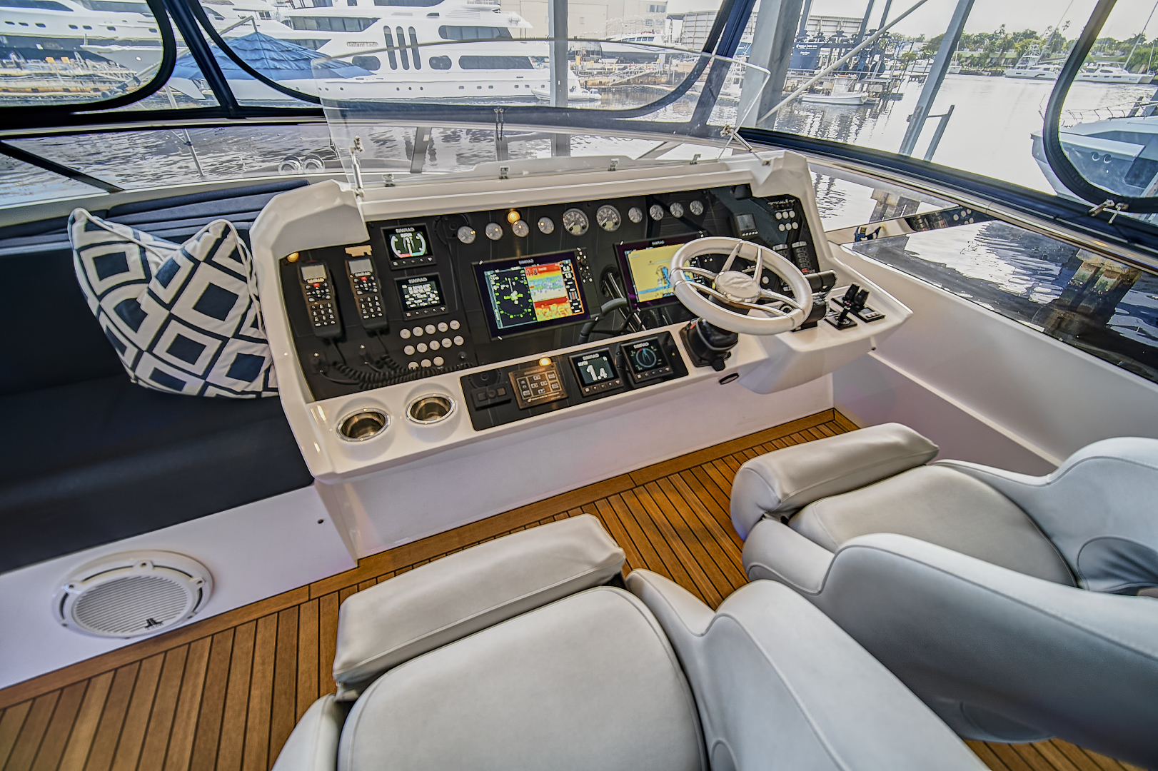 2019 Sunseeker 86 Yacht - Image 22