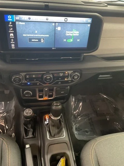 2025 Jeep Wrangler 4xe Sahara 4x4 - Image 14