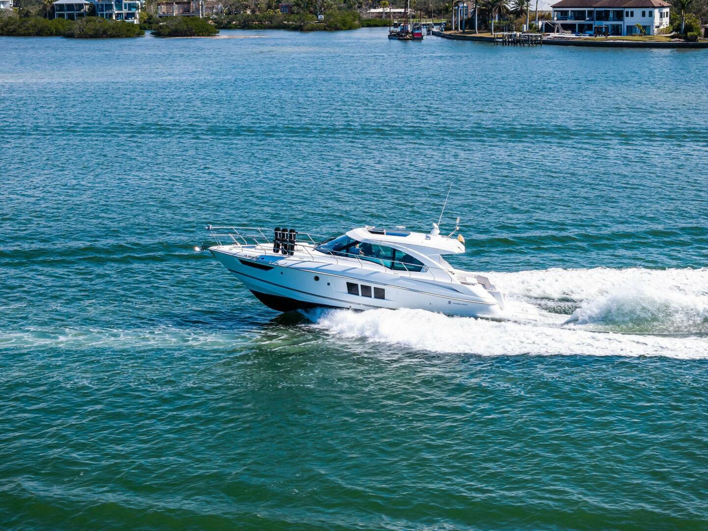 2019 Cruisers Yachts 45 Cantius - Image 80