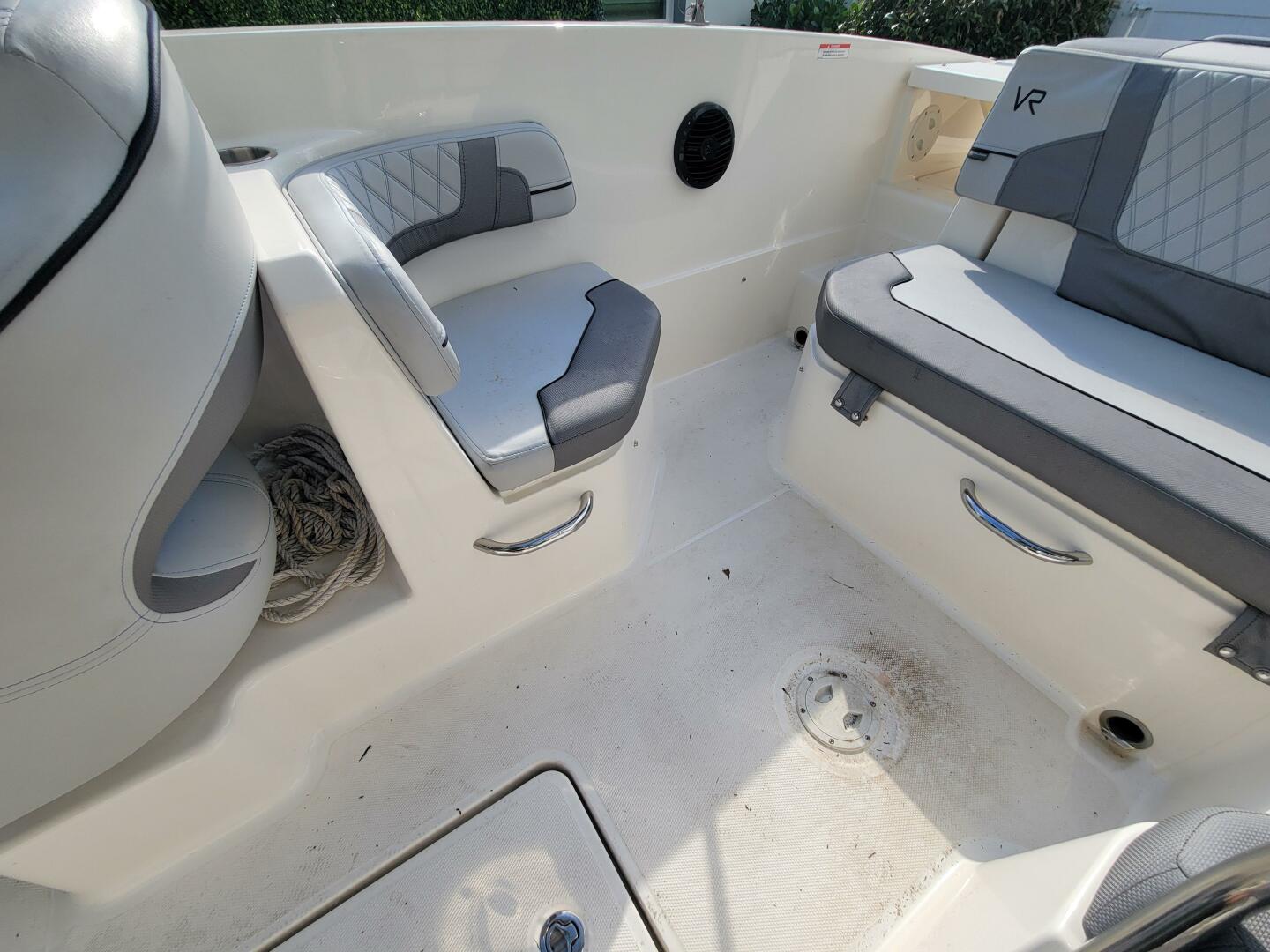 2023 Bayliner VR6 OB Base - Image 23