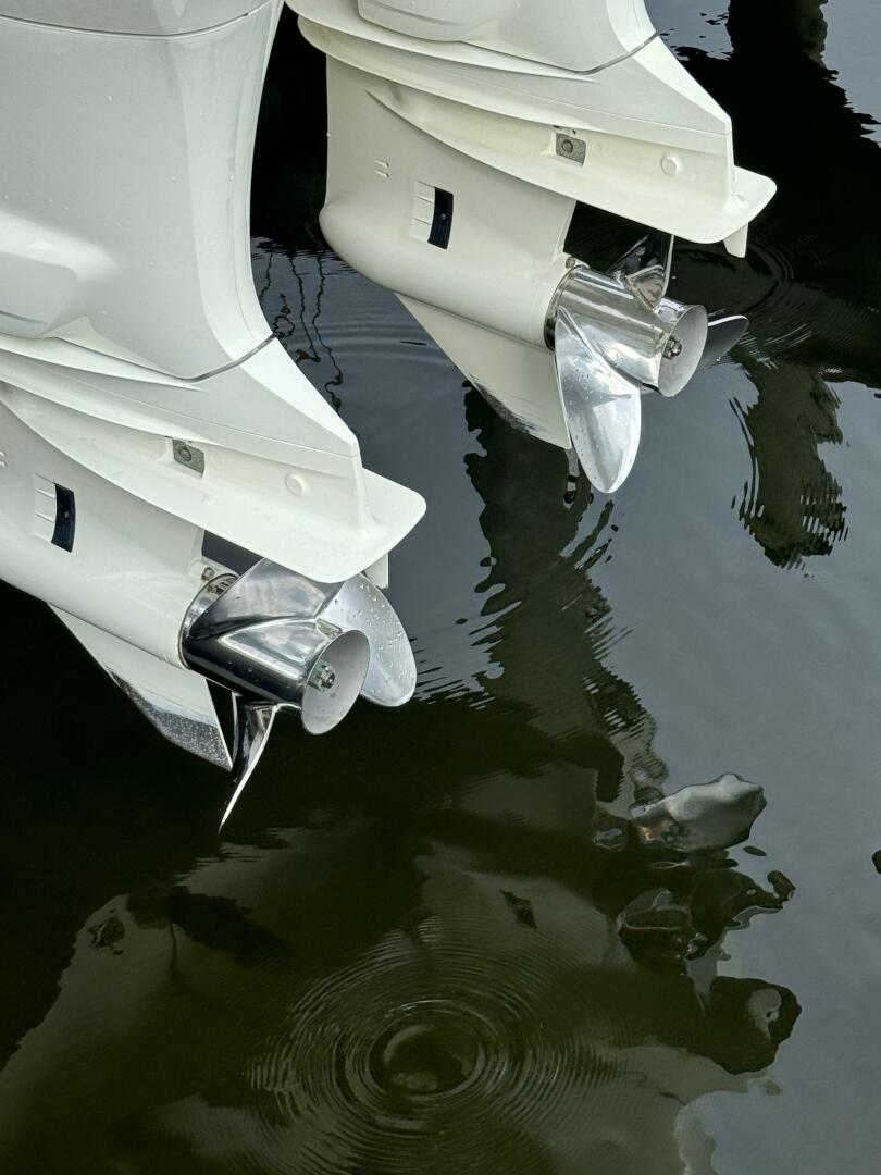 2019 Cape Horn 27XS - Image 24