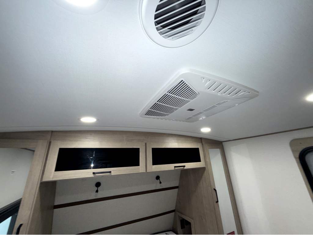 2026 GRAND DESIGN IMAGINE 2300MK - Image 29