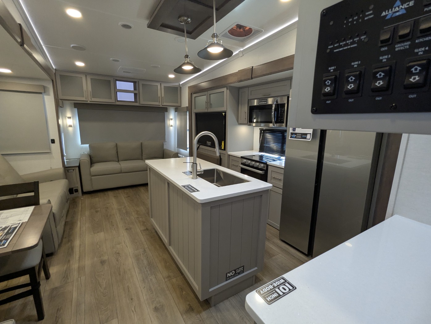 2026 Alliance RV Avenue 39MBR - Image 22