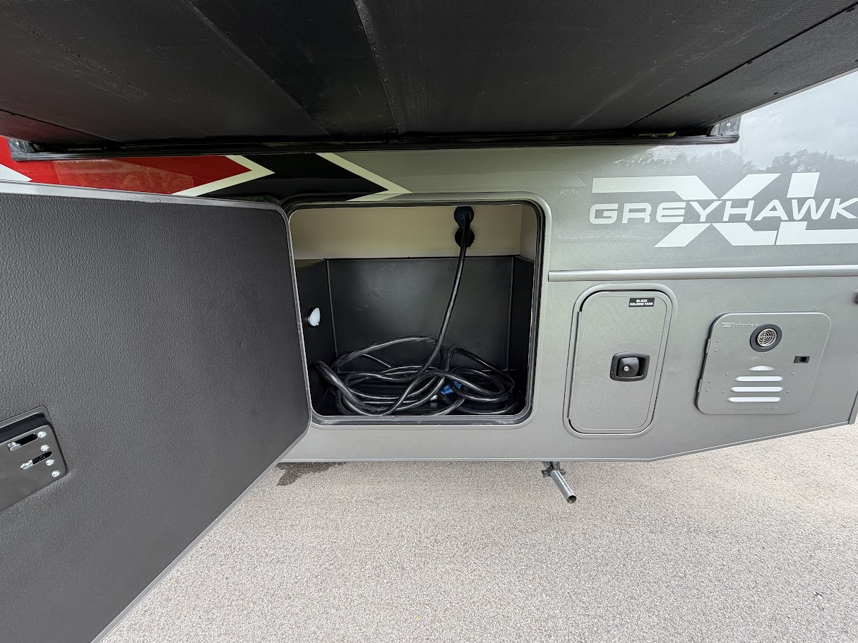 2027 JAYCO GREYHAWK XL 32U - Image 4