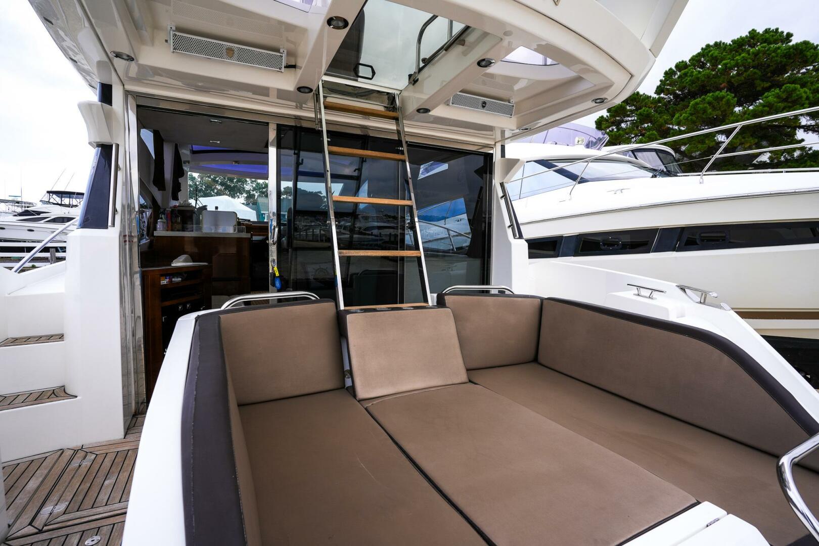 2017 Galeon 43 SKY Base - Image 11
