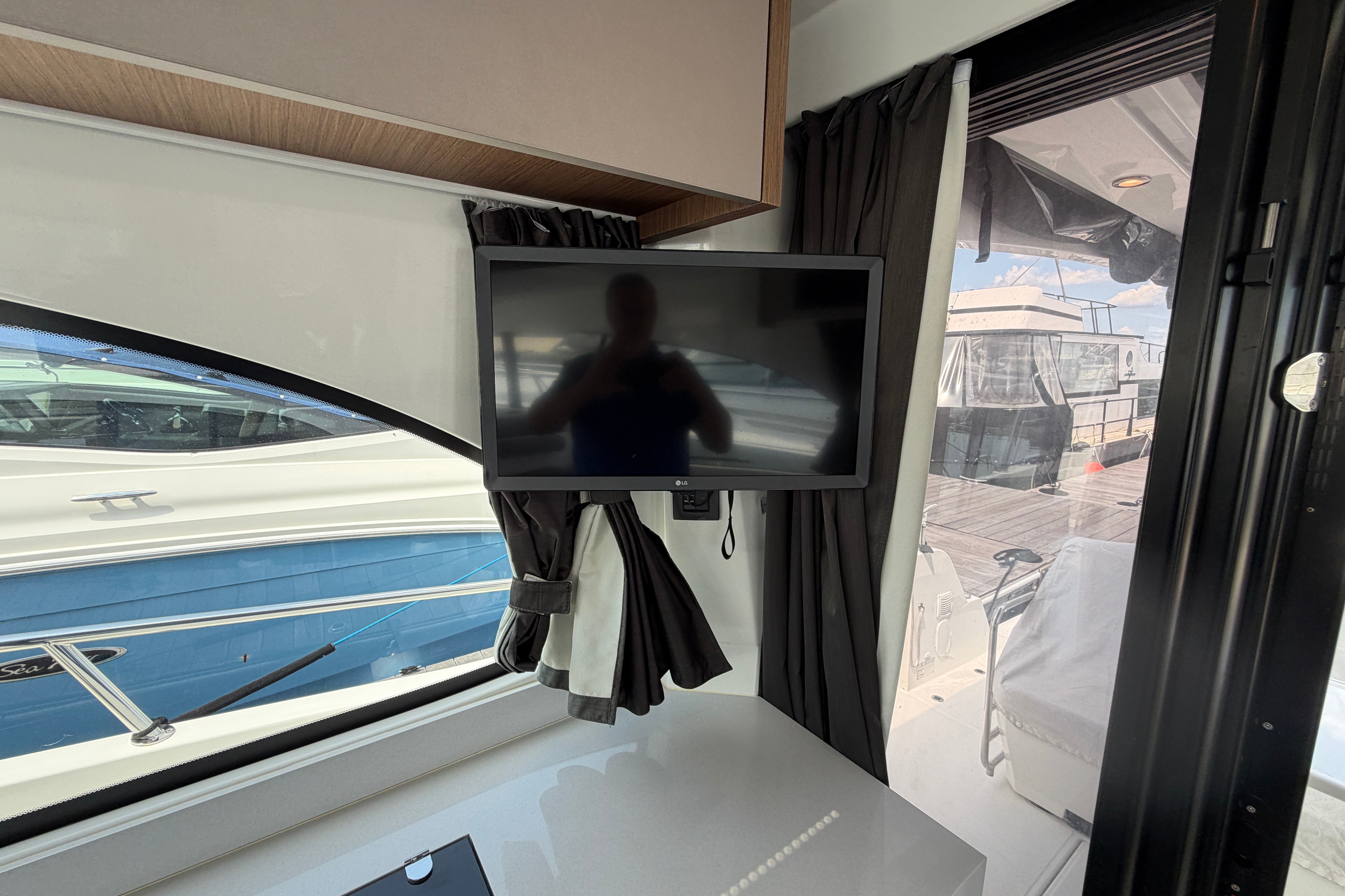 2023 Beneteau Antares 11 OB - Image 88