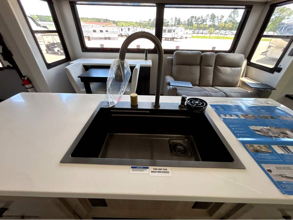 2026 JAYCO PINNACLE 36FBTS - Image 14