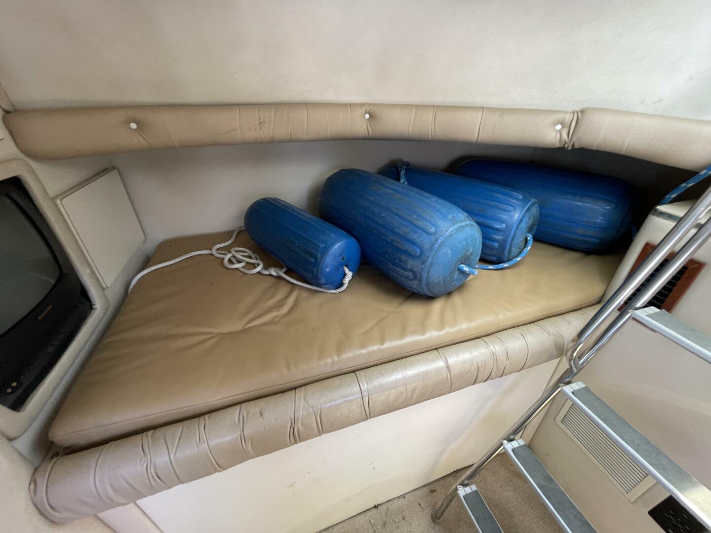 1998 Sea Ray 630 Super Sun Sport - Image 21