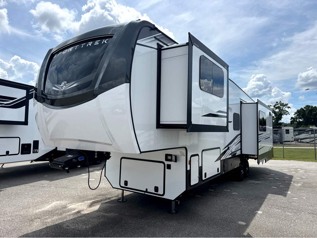 2027 VENTURE RV SPORTTREK 353VRK - Image 3