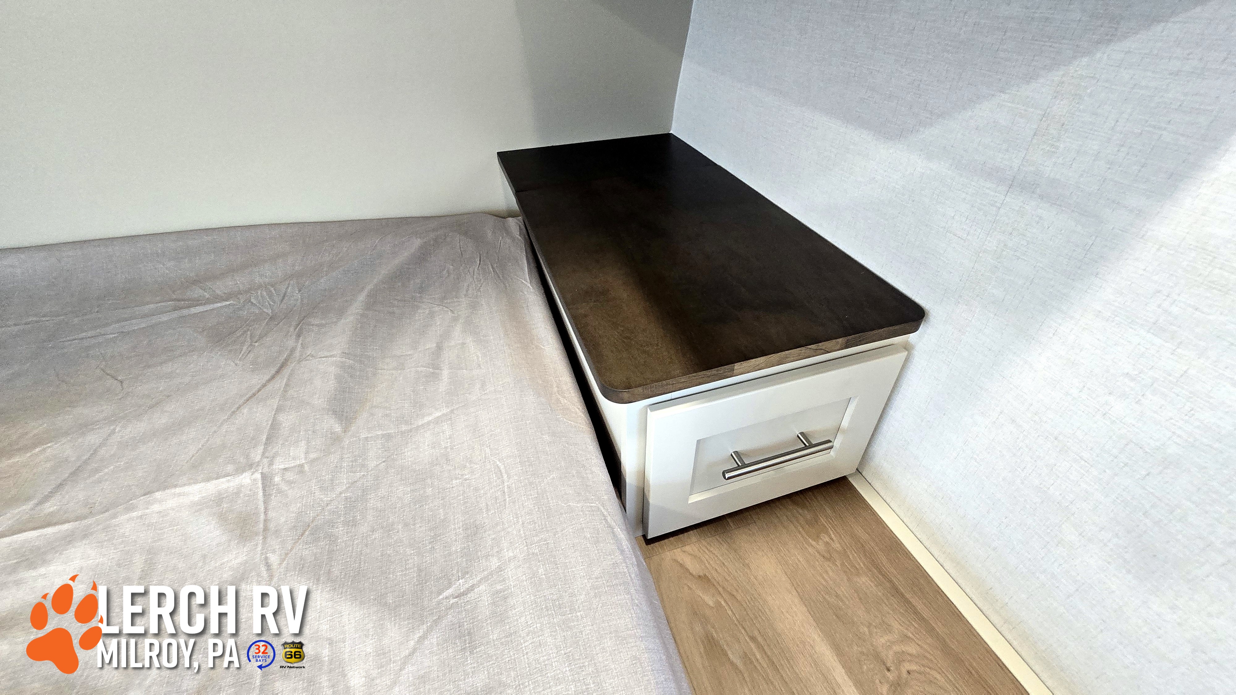 2027 Alliance RV Avenue 298RL - Image 35
