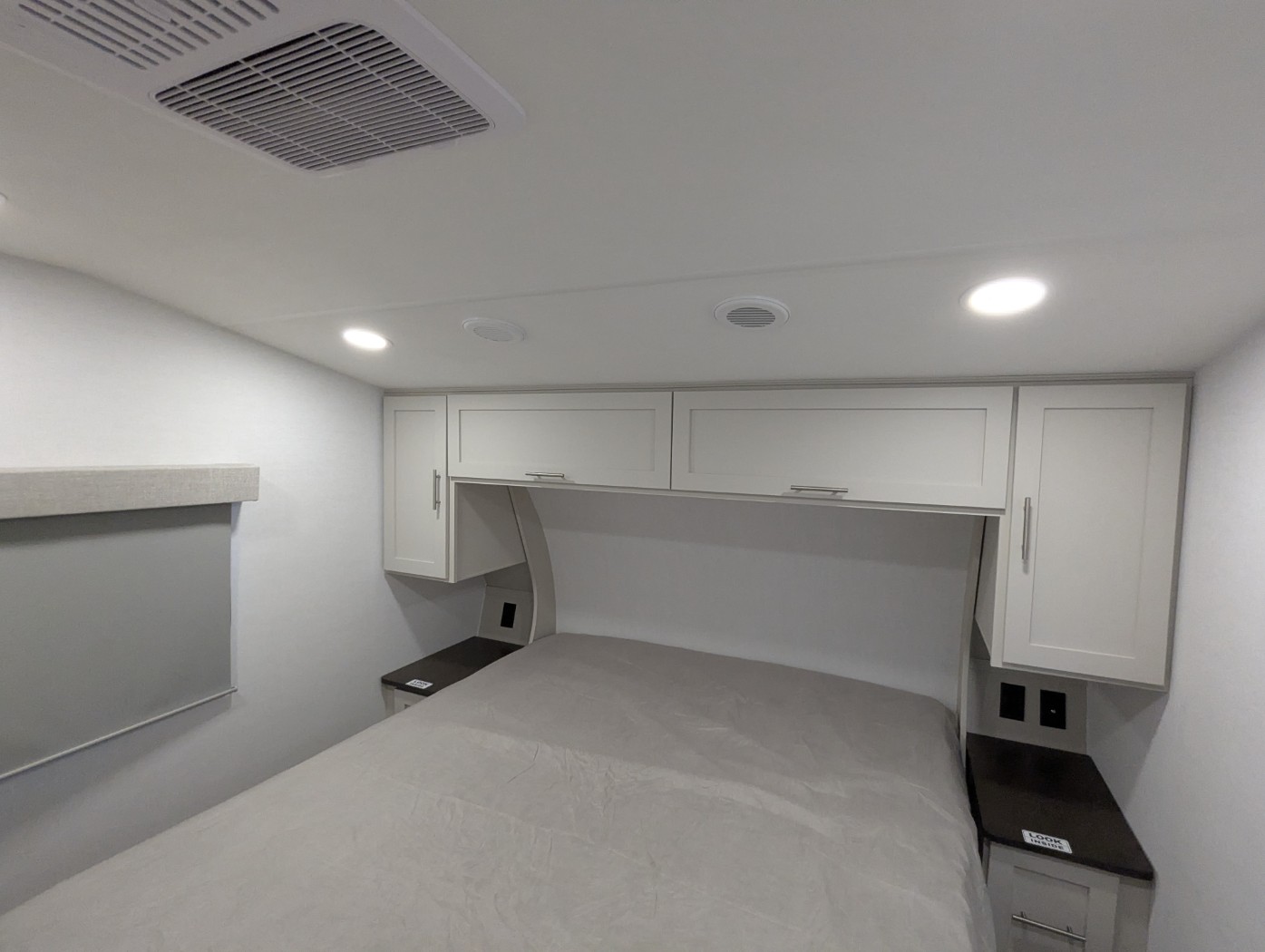 2027 Alliance RV Avenue 29BH - Image 19
