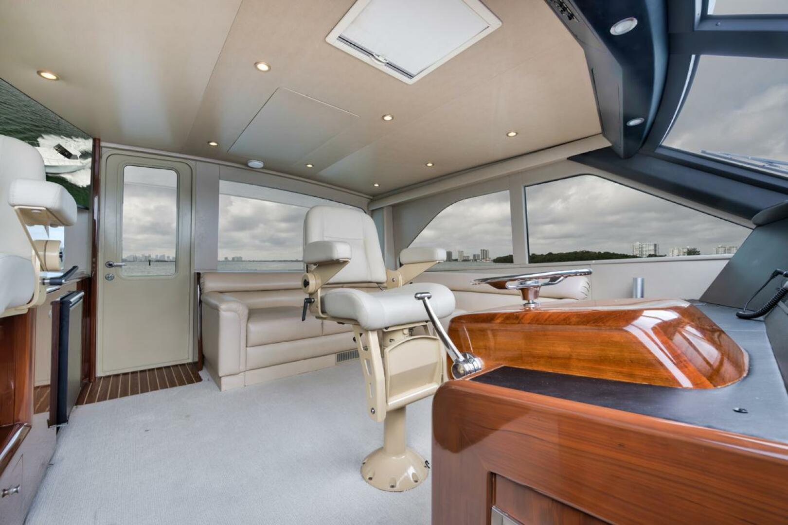 2007 Viking 52 Sport Coupe - Image 18