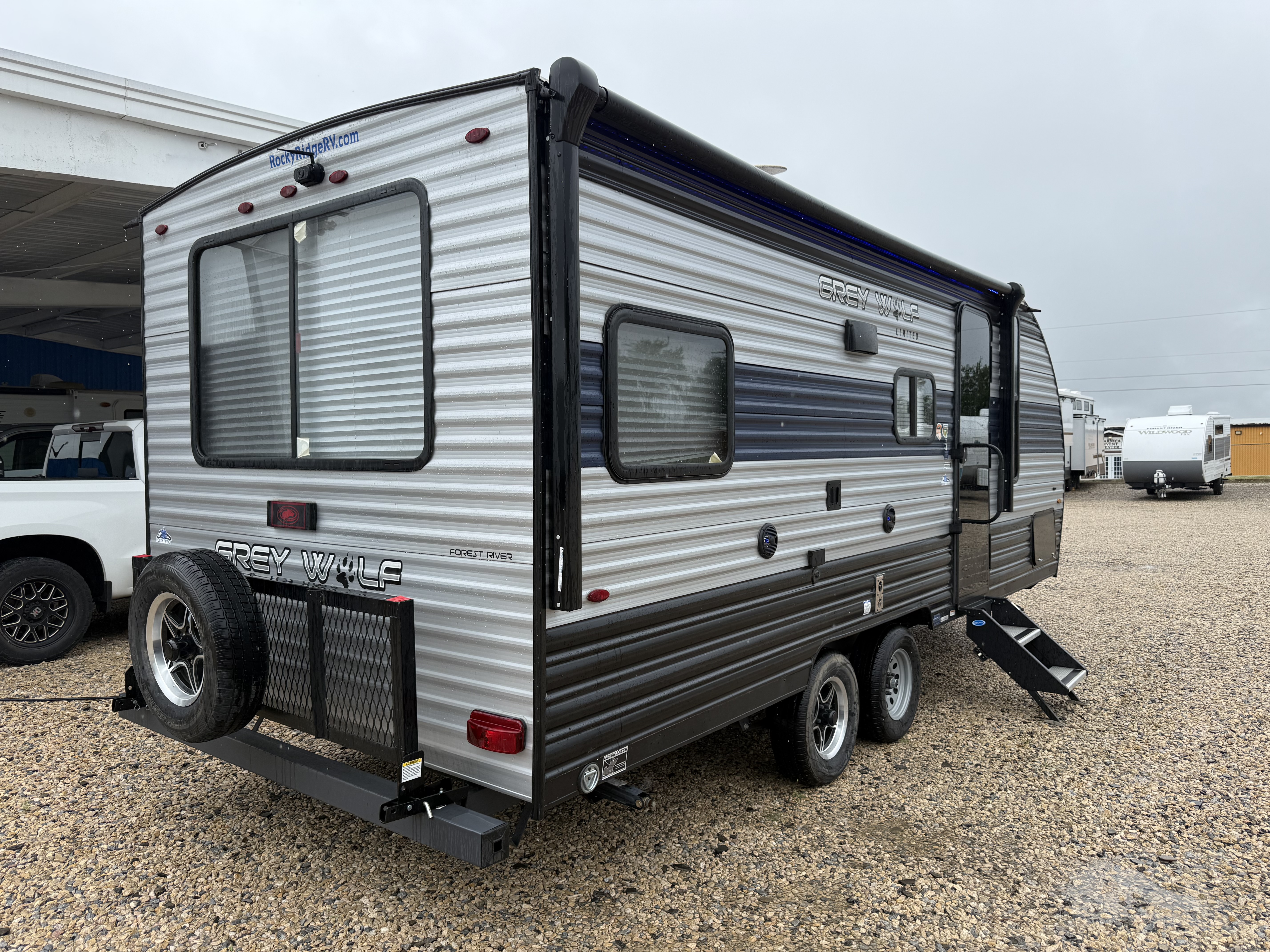 2022 Forest River GREY WOLF LIMITED 20RDSE - Image 7