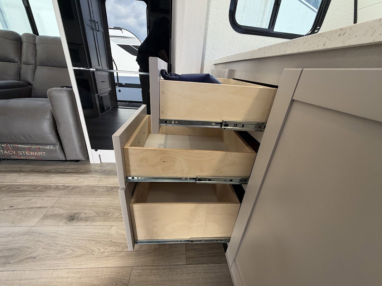 2026 JAYCO JAY FEATHER 24FK - Image 16