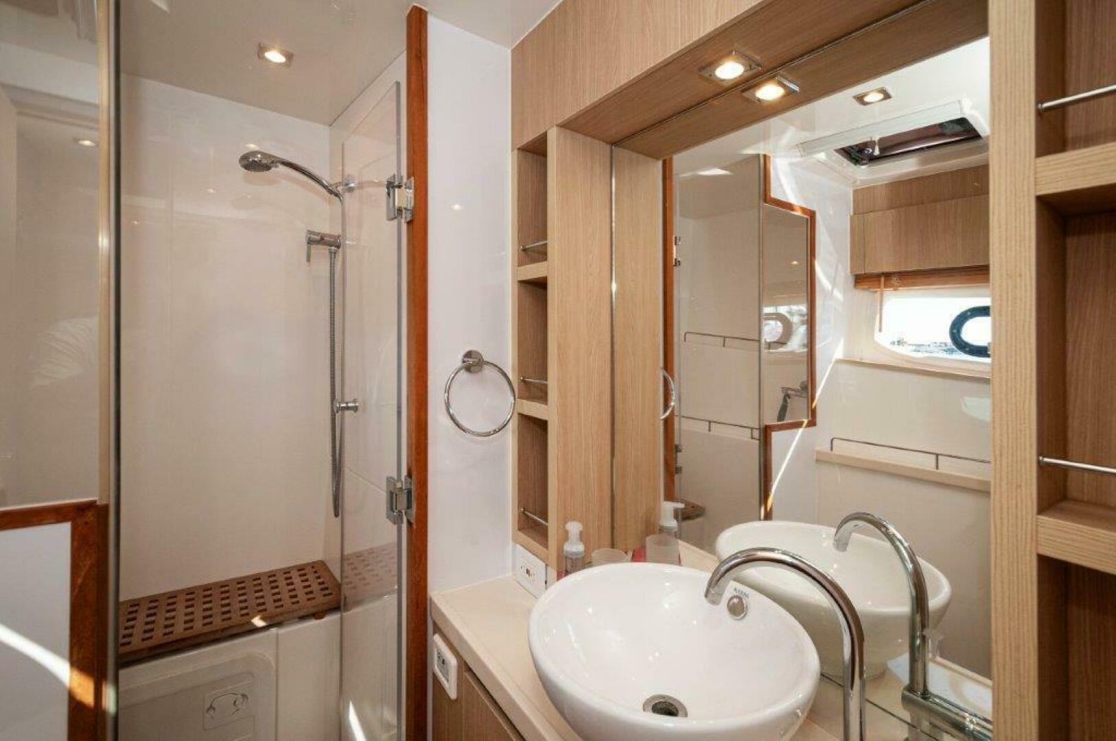 2018 Aquila 44 Yacht - Image 22