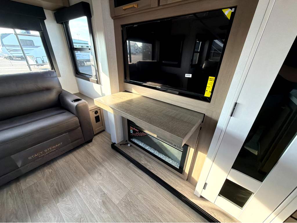 2027 JAYCO EAGLE 29RLC - Image 18