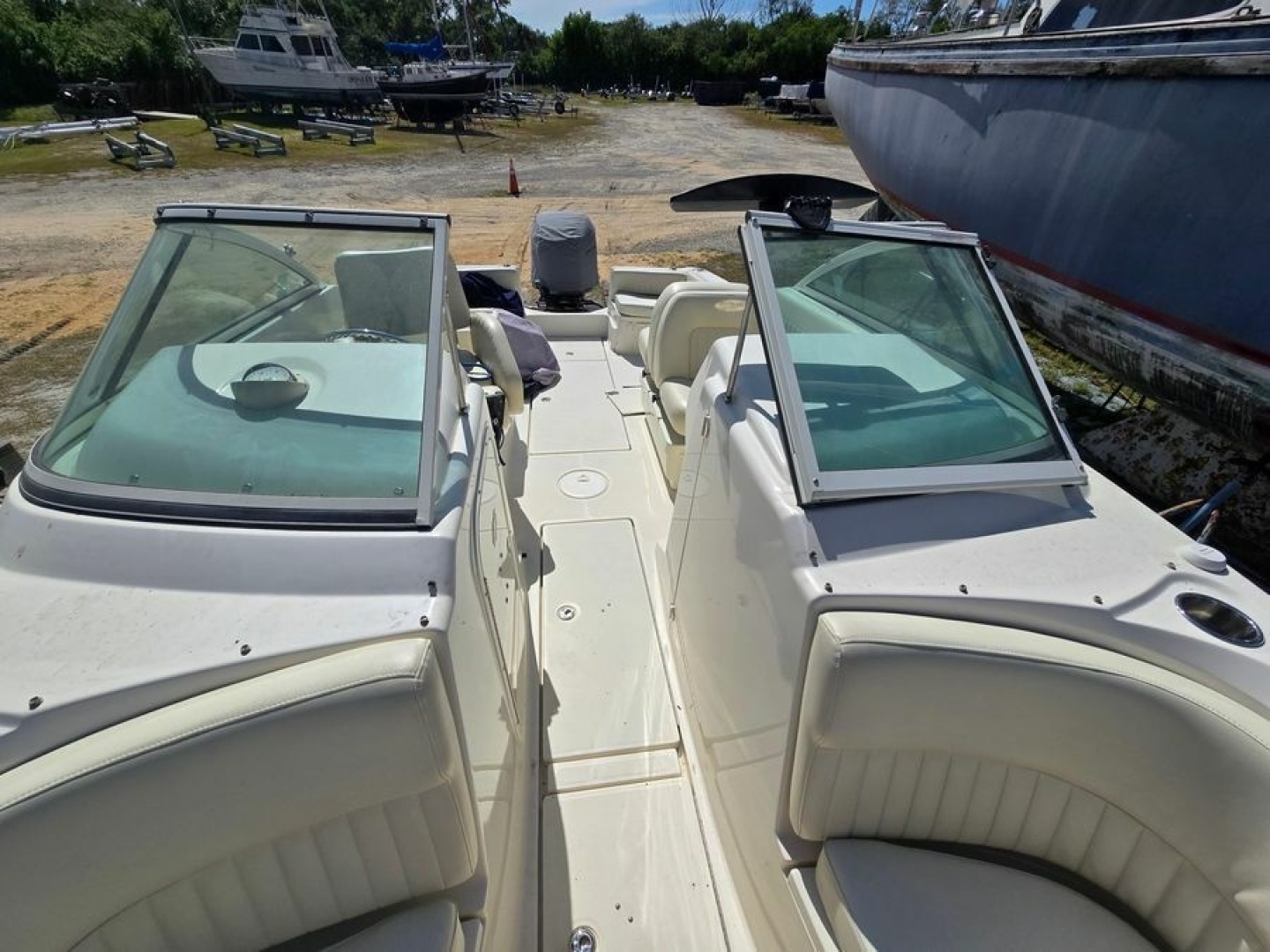 2008 Hydra-Sports 2200 DC - Image 5
