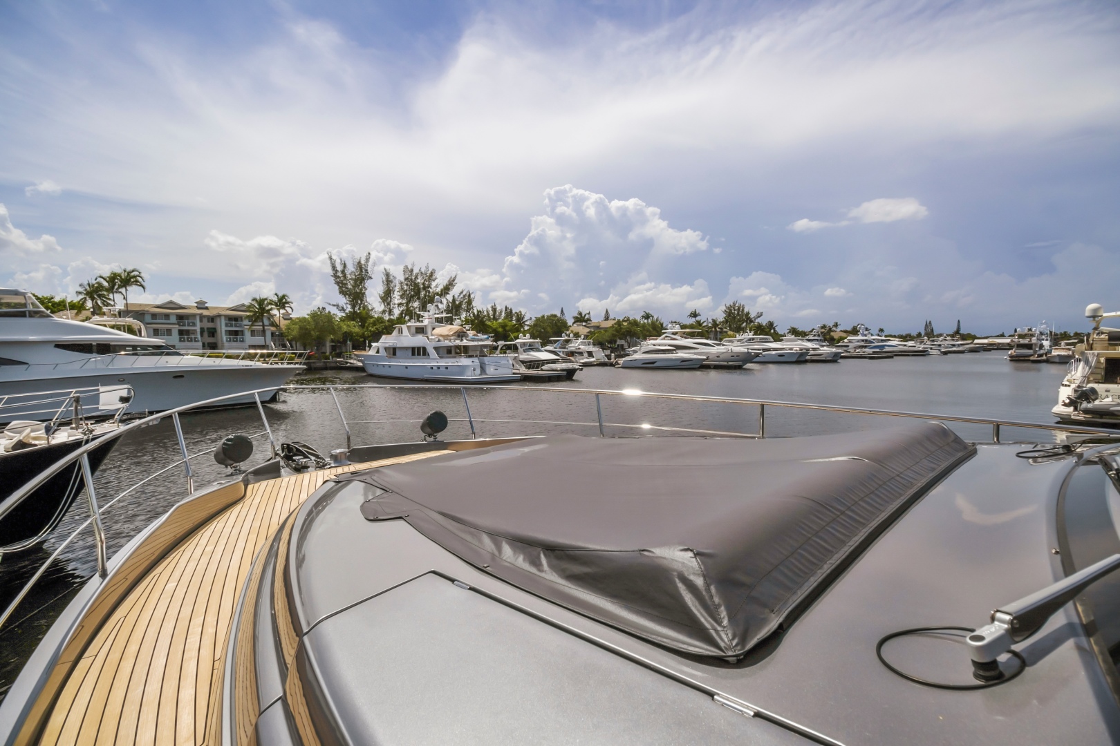 2020 Pershing 7X - Image 10