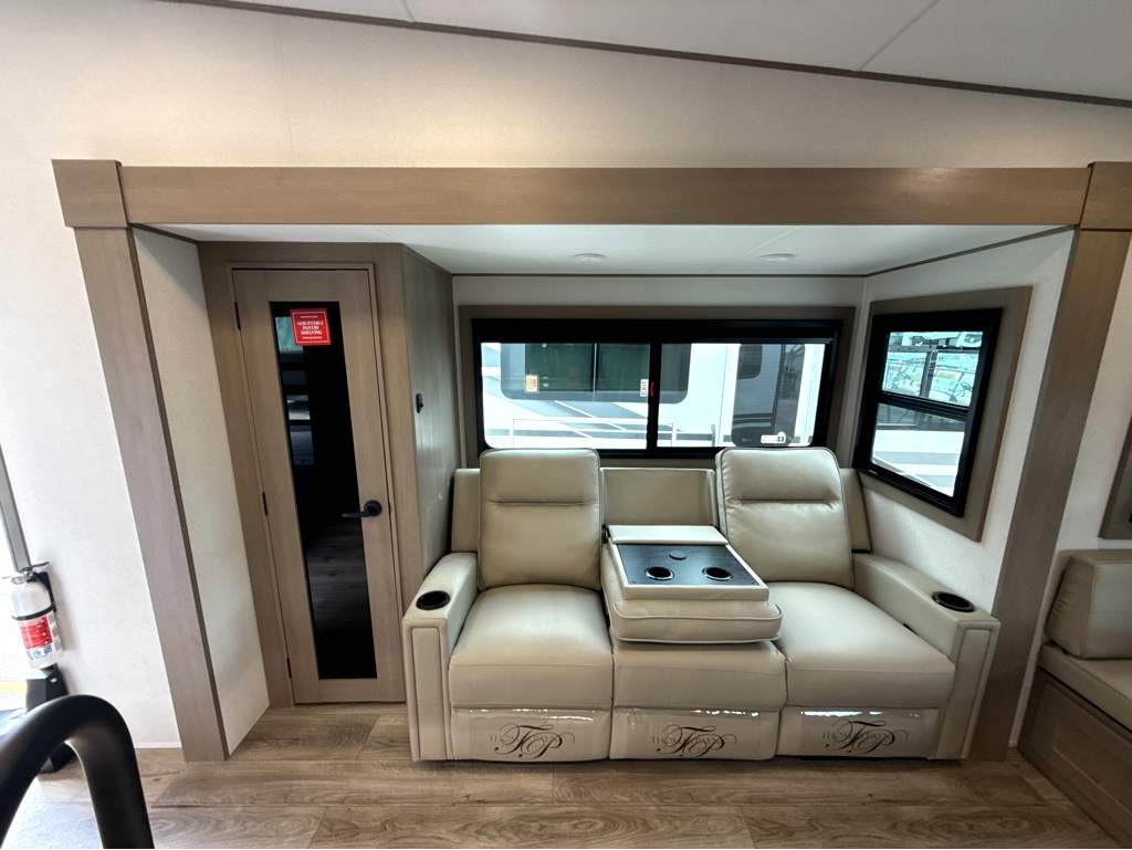 2027 GRAND DESIGN REFLECTION 324MBS - Image 10