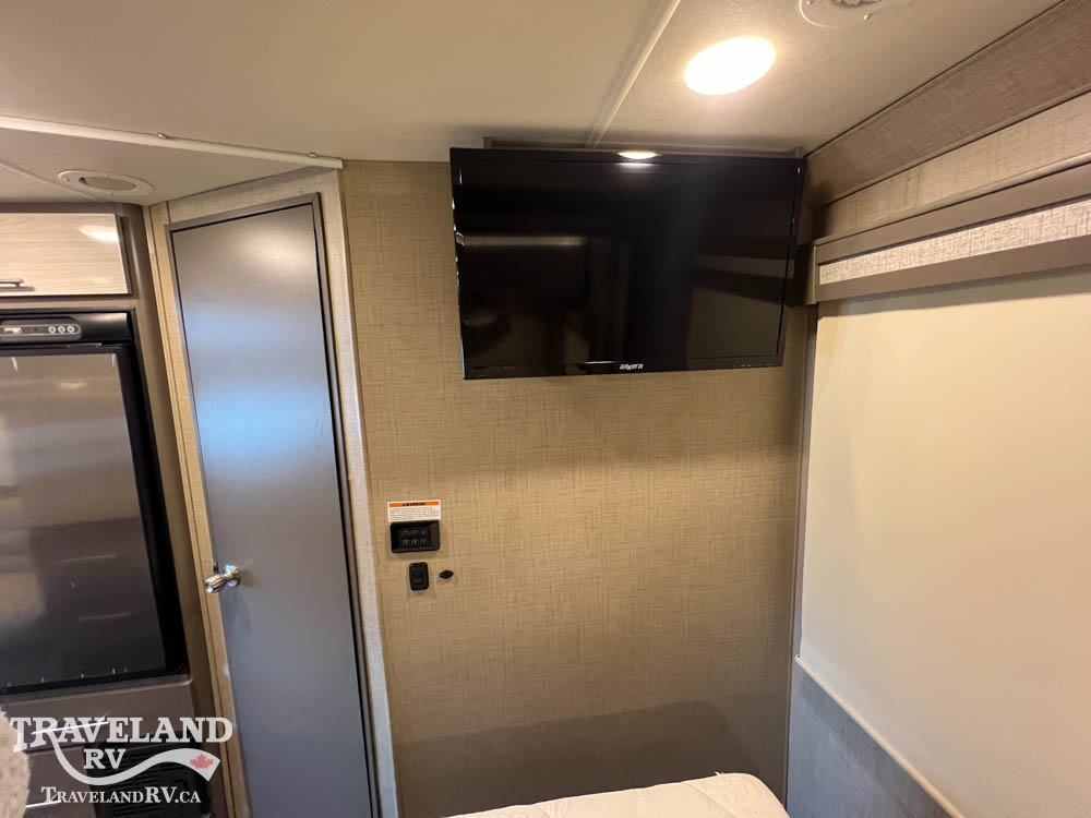 2019 Thor Motor Coach Compass 23TB - Image 15
