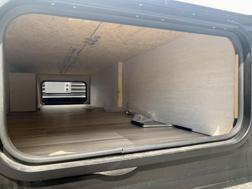 2025 COACHMEN 26BH - Image 32