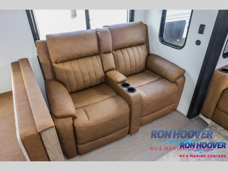 2026 PALOMINO 30RKQS - Image 23