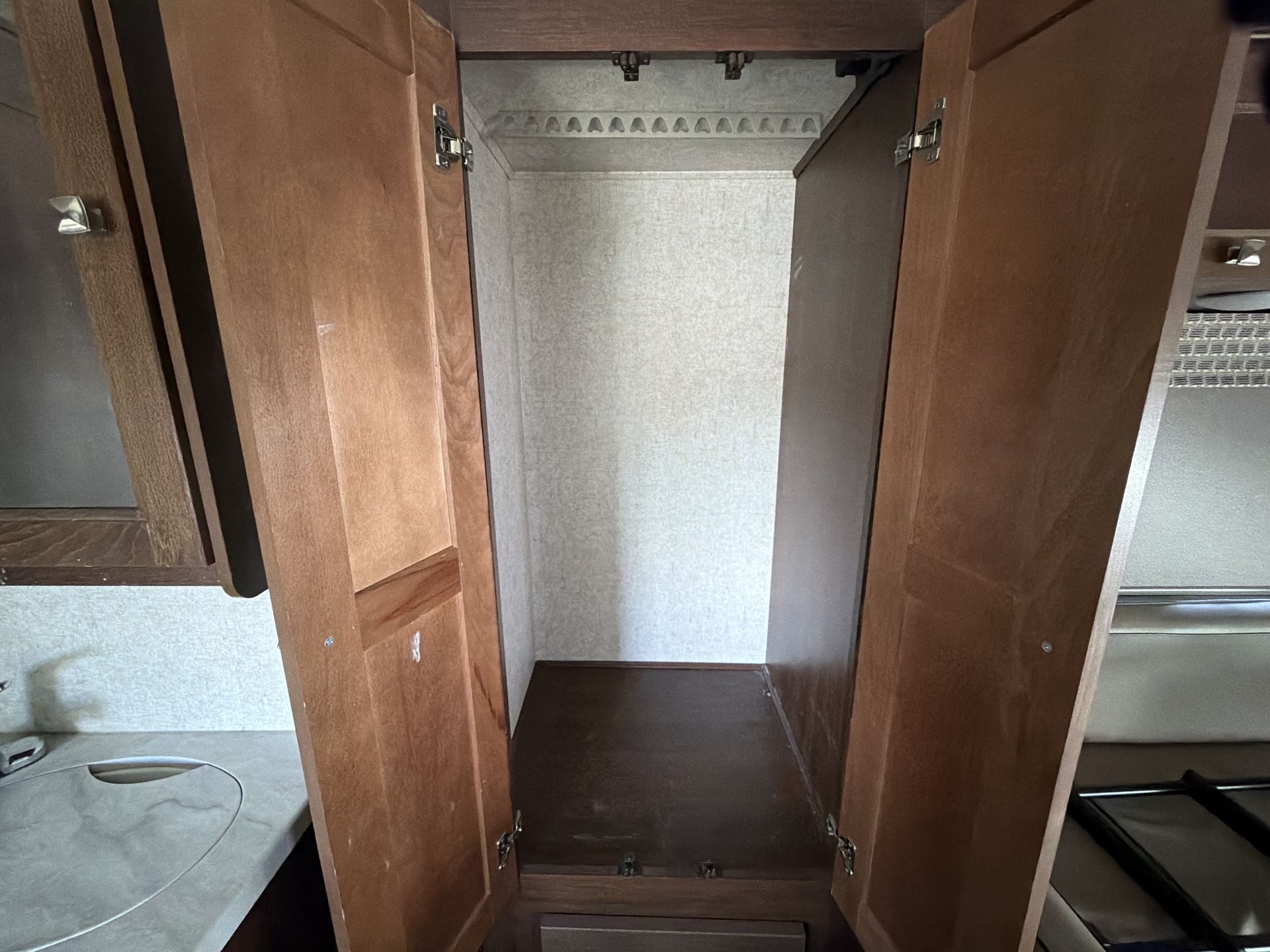 2020 Forest River Sunseeker 2290S - Image 31